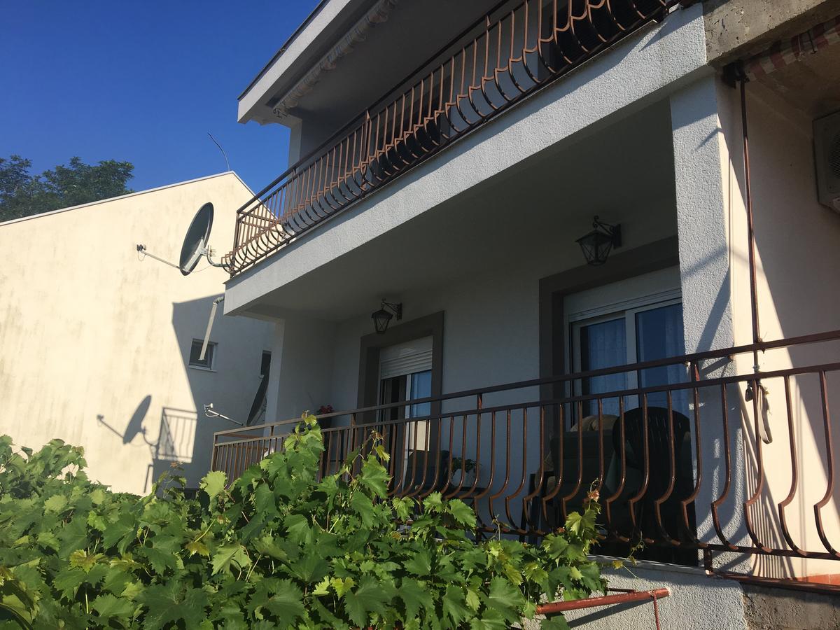 Nibim Apartment