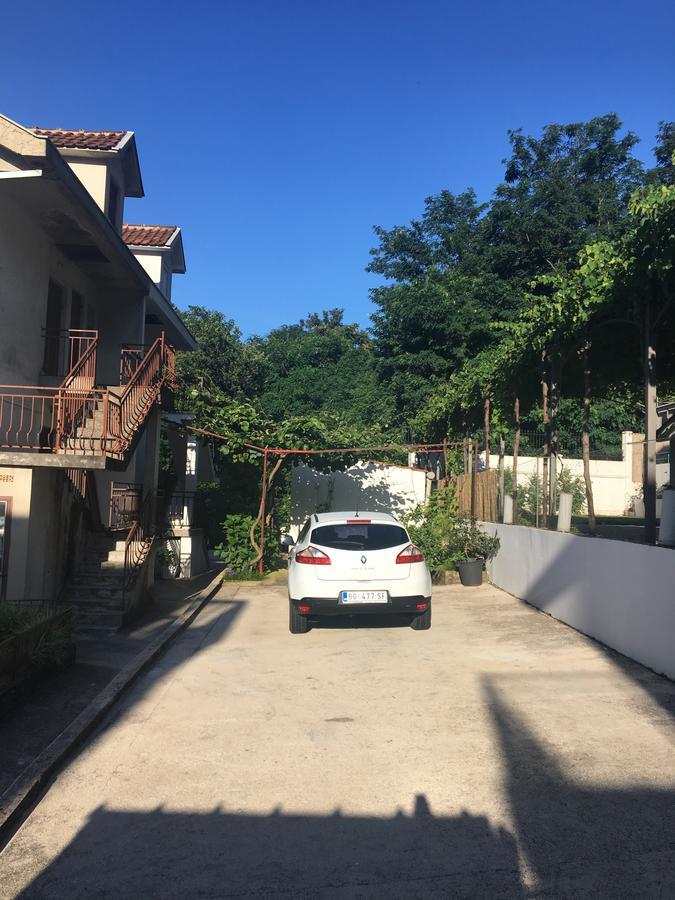 Nibim Apartment *